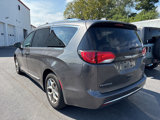 Used 2017 Chrysler Pacifica Limited w/ UConnect Theater Package image 5
