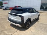 New 2025 Nissan Kicks SV image 6