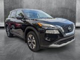 Used 2021 Nissan Rogue SV image 3