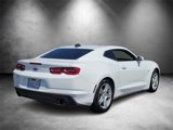 Used 2020 Chevrolet Camaro LT image 3