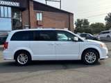 Used 2019 Dodge Grand Caravan SXT image 2