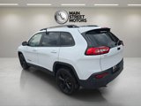 Used 2017 Jeep Cherokee Limited image 3