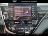 Used 2022 Toyota Camry SE image 3