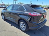 Used 2023 Ford Edge SEL image 3