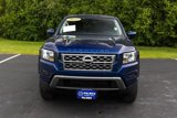 Used 2022 Nissan Frontier SV image 2