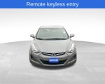Used 2014 Hyundai Elantra SE image 2
