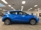Used 2024 Nissan Kicks SV image 3