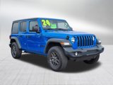 Used 2024 Jeep Wrangler Sport S image 2