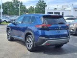 Used 2023 Nissan Rogue SV image 4