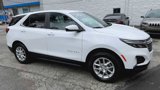 Used 2022 Chevrolet Equinox LT image 2