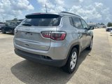 Used 2017 Jeep Compass Latitude image 4