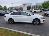 Used 2024 Volkswagen Jetta SE image 6