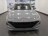 Used 2022 Hyundai Elantra SEL w/ Convenience Package image 2