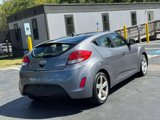 Used 2014 Hyundai Veloster image 6