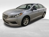 Used 2016 Hyundai Sonata SE image 2