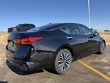 Used 2023 Nissan Altima 2.5 SV image 4