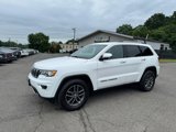 Used 2017 Jeep Grand Cherokee Limited image 2