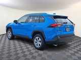 Used 2020 Toyota RAV4 LE image 4