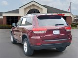 Used 2018 Jeep Grand Cherokee Laredo image 3