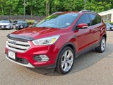 Used 2019 Ford Escape Titanium image 3