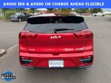 Used 2022 Kia Niro EX image 6
