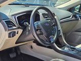 Used 2019 Ford Fusion SE image 2