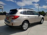 Used 2017 Subaru Outback 2.5i Premium image 3