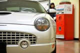Used 2005 Ford Thunderbird 50th Anniversary image 6