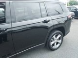 Used 2022 Jeep Grand Cherokee L Limited image 5