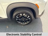 Used 2023 Chevrolet TrailBlazer LT image 2