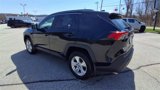 Used 2021 Toyota RAV4 LE image 6