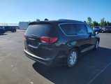 Used 2019 Chrysler Pacifica Touring-L image 5