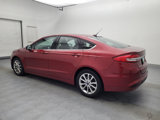 Used 2017 Ford Fusion SE w/ Fusion SE Technology Package image 3
