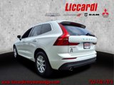 Used 2021 Volvo XC60 T6 Momentum w/ Climate Package image 4