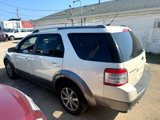 Used 2009 Ford Taurus X SEL image 4