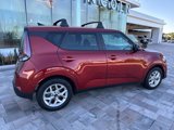 Used 2023 Kia Soul S image 2