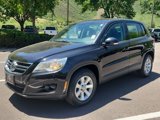 Used 2010 Volkswagen Tiguan S image 4