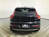 Used 2022 Volvo XC40 T5 Inscription w/ Climate Package image 6
