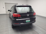 Used 2016 Volkswagen Tiguan S image 6