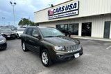 Used 2015 Jeep Compass Latitude image 2