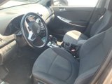 Used 2013 Hyundai Accent SE image 2