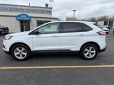 Certified 2019 Ford Edge SE image 2
