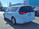 Used 2021 Chrysler Voyager L image 5