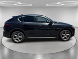 Used 2018 Alfa Romeo Stelvio AWD image 4