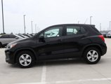 Used 2020 Chevrolet Trax LS image 2