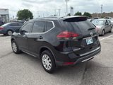 Used 2018 Nissan Rogue S image 4