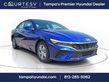 New 2025 Hyundai Elantra SE image 2