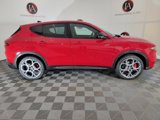 New 2024 Alfa Romeo Tonale Veloce image 4