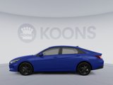 Used 2021 Hyundai Elantra SEL image 2