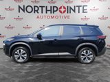 Used 2022 Nissan Rogue SV image 3